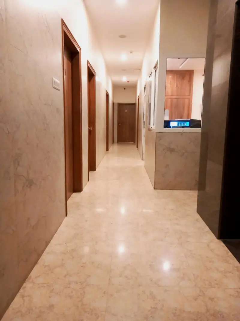 Guest floor corridor at Hotel RK Inn.
